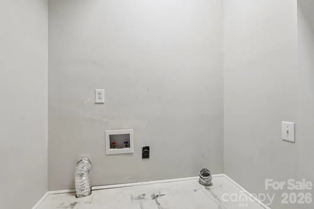 206 Millingport Lane New London, NC 28127