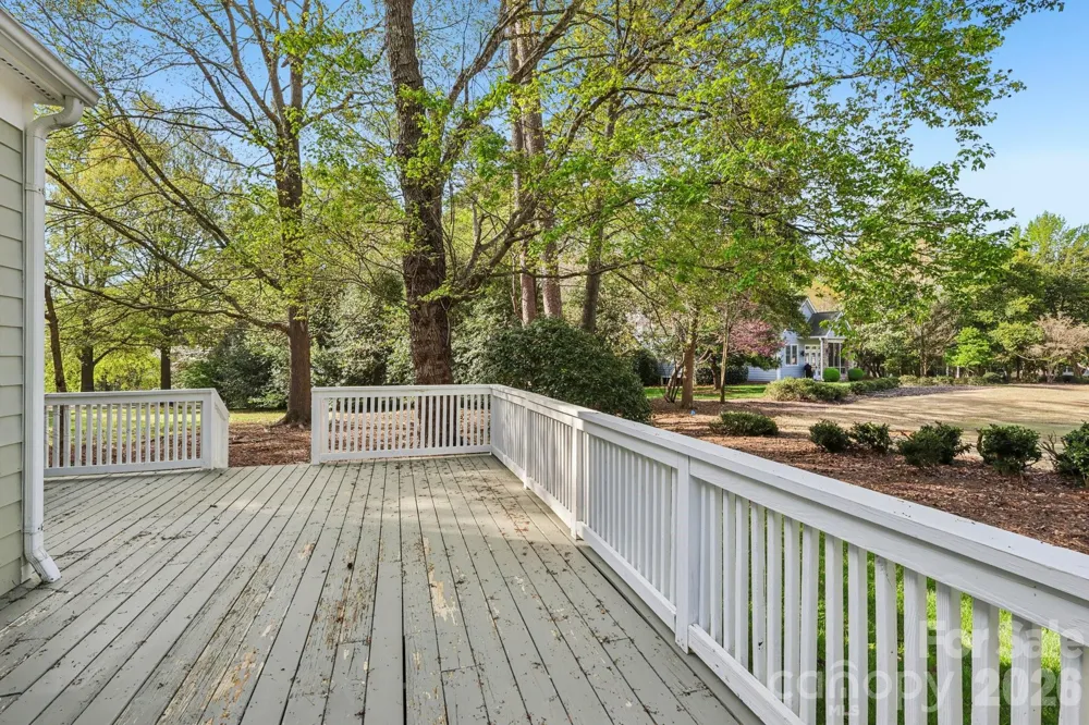 206 Millingport Lane New London, NC 28127