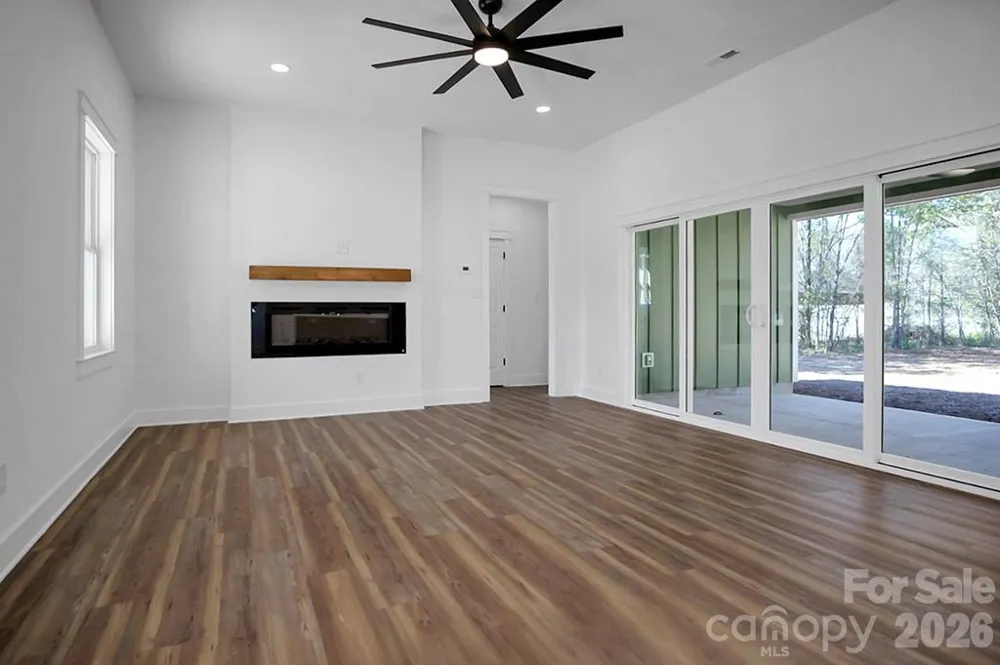 404 JC Dellinger Road Cherryville, NC 28021