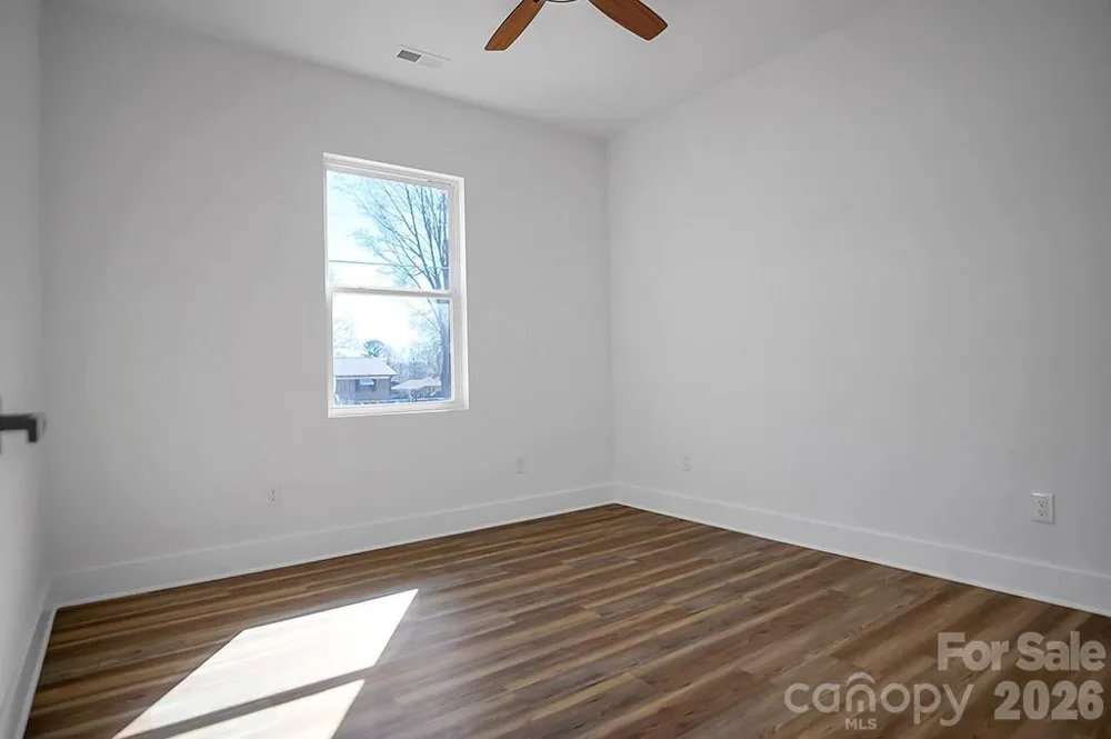 404 JC Dellinger Road Cherryville, NC 28021