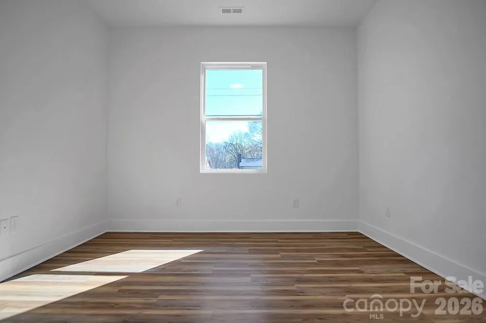 404 JC Dellinger Road Cherryville, NC 28021