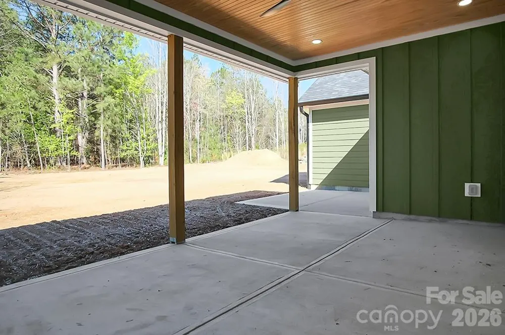 404 JC Dellinger Road Cherryville, NC 28021
