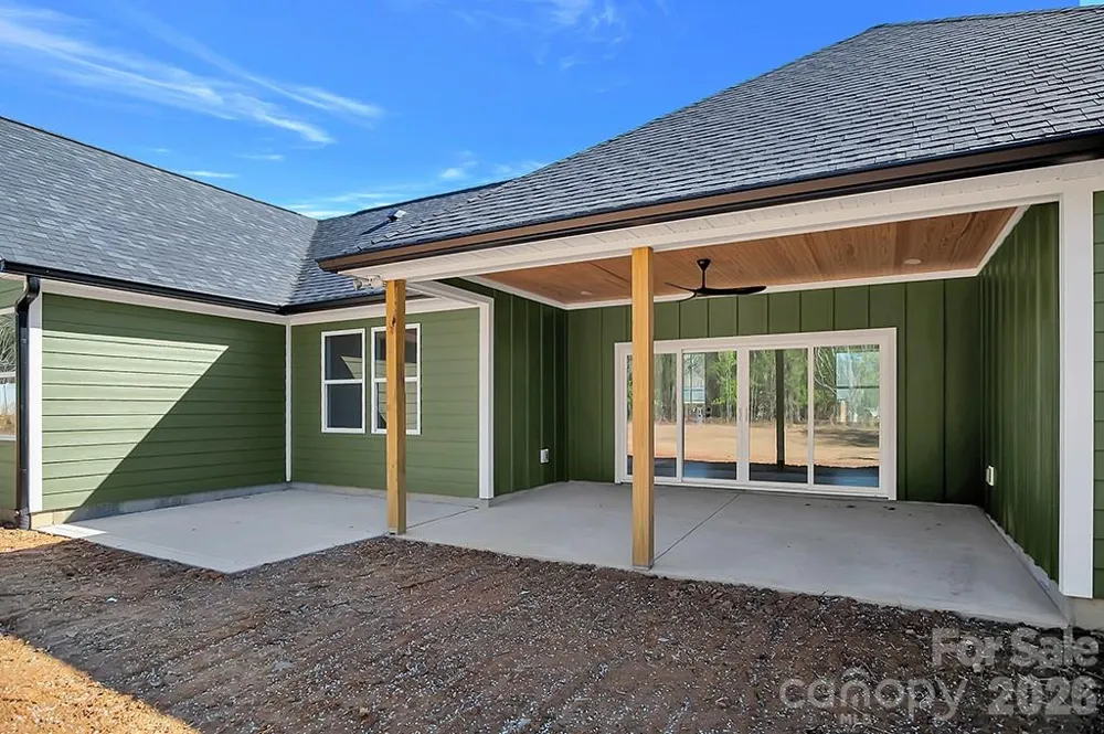 404 JC Dellinger Road Cherryville, NC 28021
