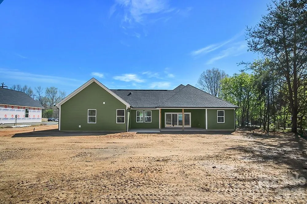 404 JC Dellinger Road Cherryville, NC 28021