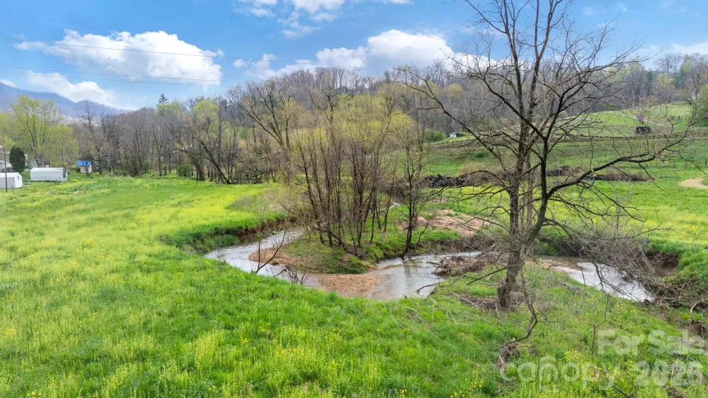 618 Beaverdam Street Canton, NC 28716