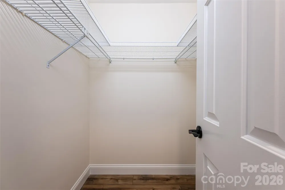 1203 Fleetwood Plaza Hendersonville, NC 28739
