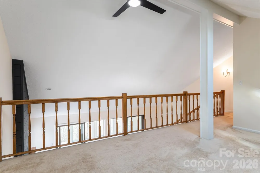 1203 Fleetwood Plaza Hendersonville, NC 28739