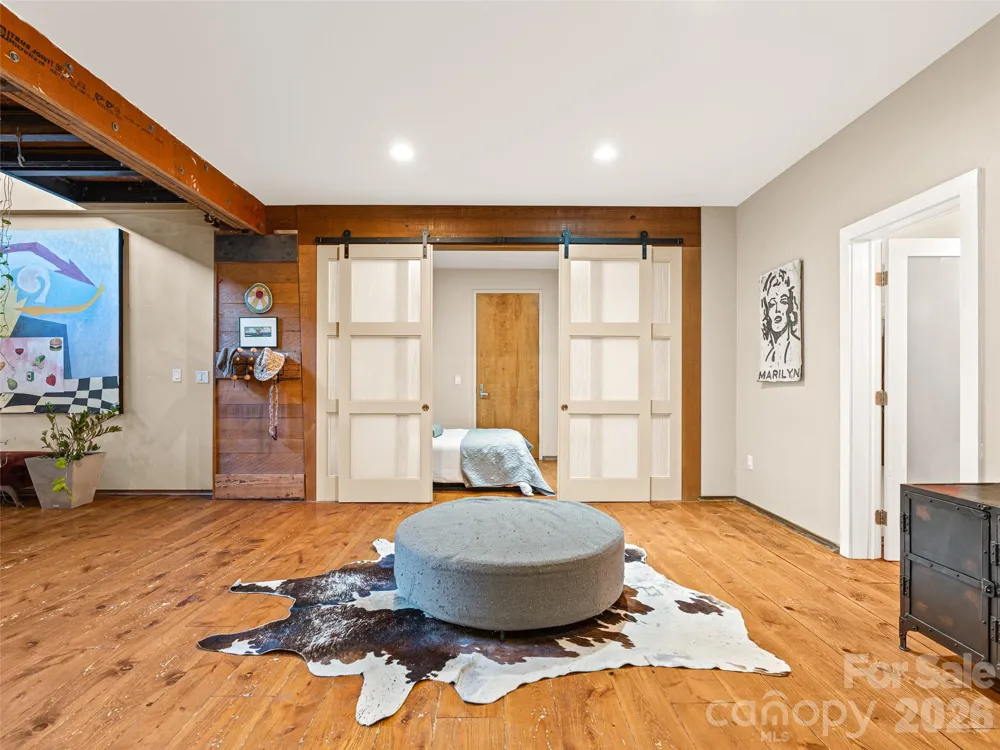 23 Rankin Avenue #301 Asheville, NC 28801