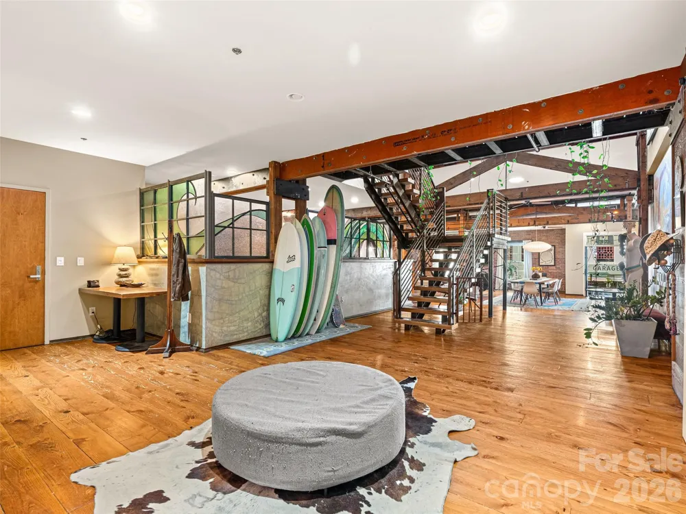 23 Rankin Avenue #301 Asheville, NC 28801