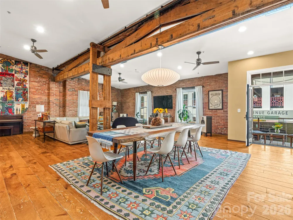 23 Rankin Avenue #301 Asheville, NC 28801
