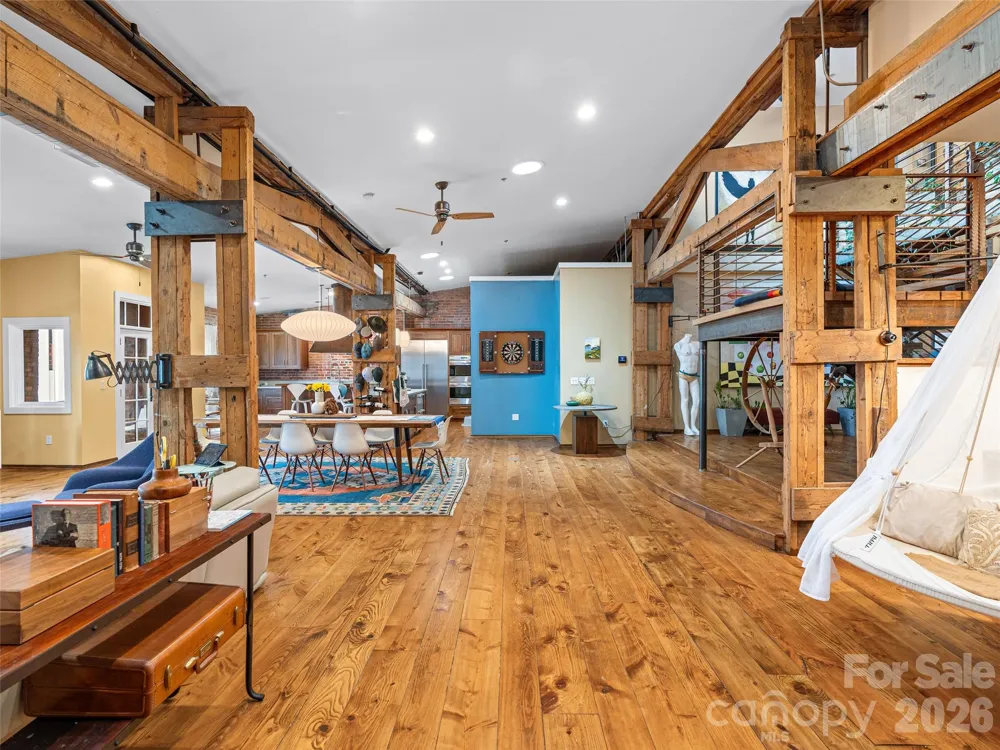 23 Rankin Avenue #301 Asheville, NC 28801