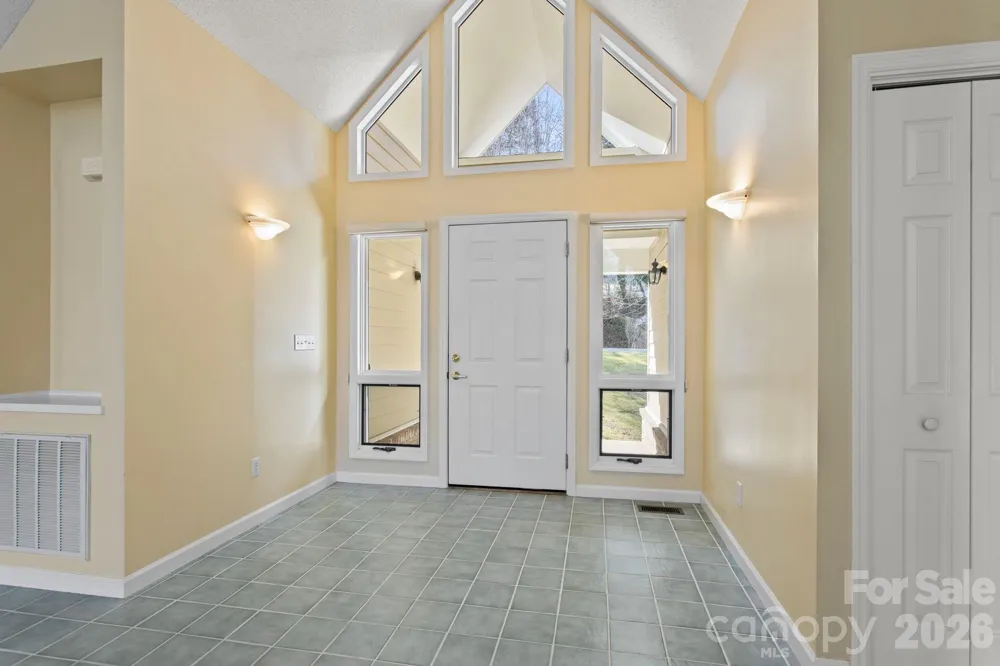 514 Cobblestone Lane Flat Rock, NC 28731