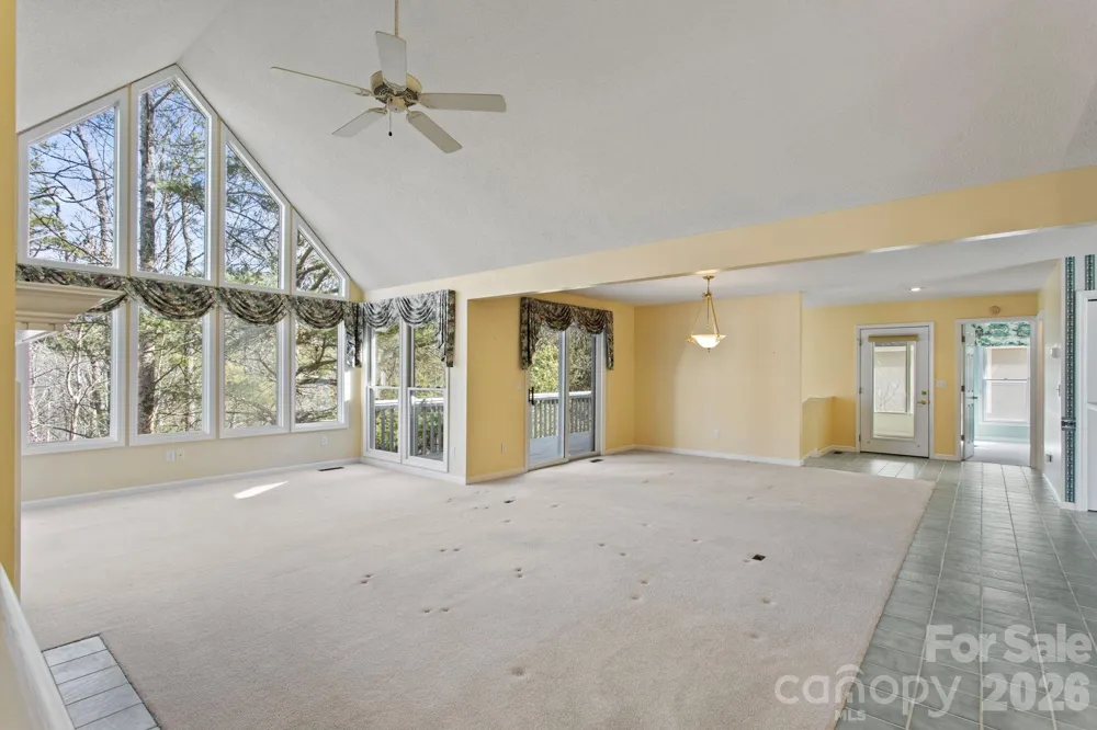 514 Cobblestone Lane Flat Rock, NC 28731
