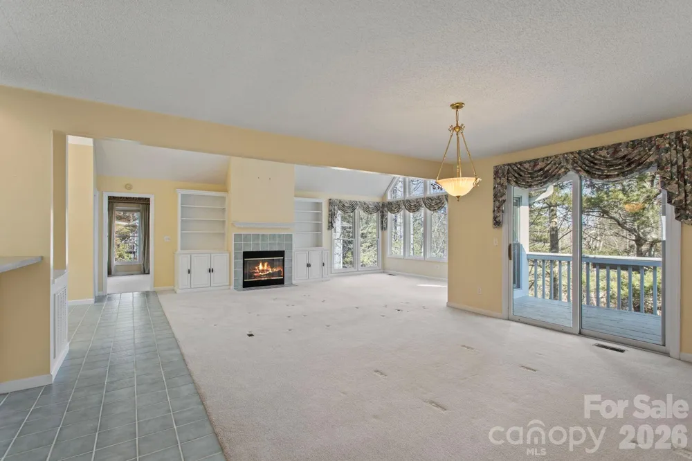 514 Cobblestone Lane Flat Rock, NC 28731