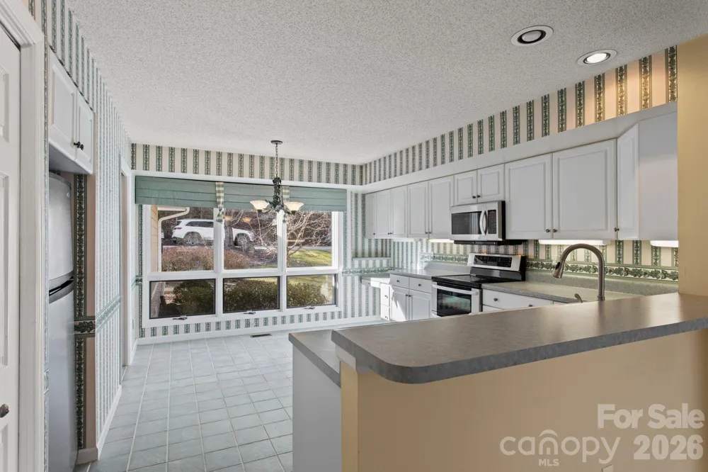 514 Cobblestone Lane Flat Rock, NC 28731