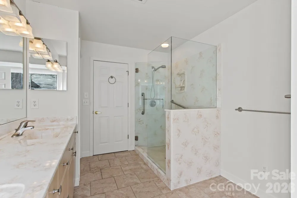 514 Cobblestone Lane Flat Rock, NC 28731