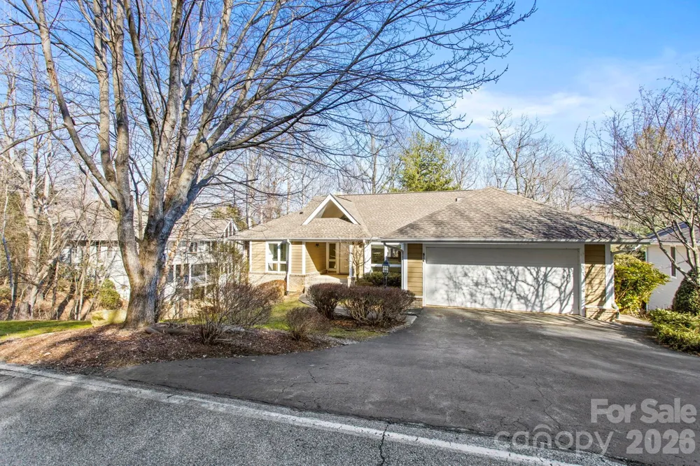514 Cobblestone Lane Flat Rock, NC 28731