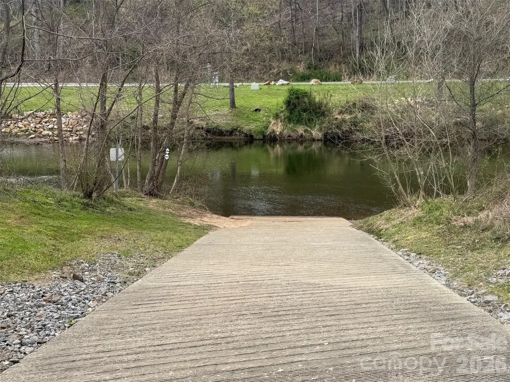 315 River Road Sylva, NC 28779