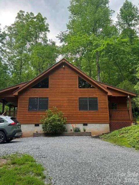 315 River Road Sylva, NC 28779