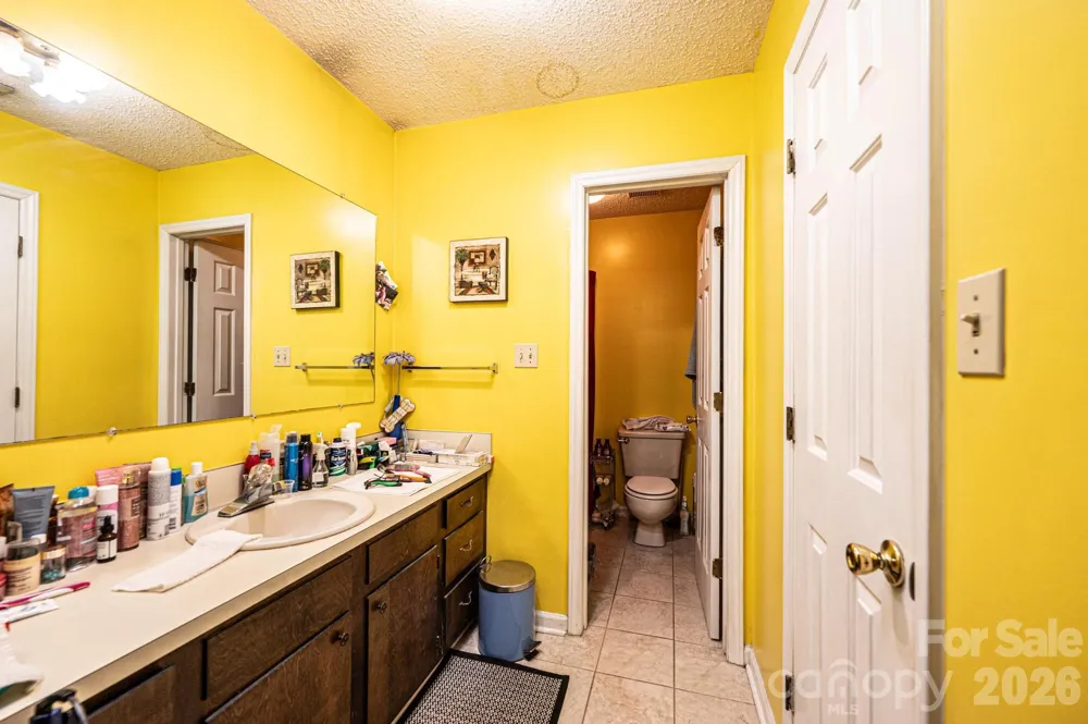 3229 15th Avenue NE Conover, NC 28613