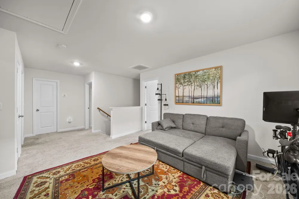 2130 Eastway Drive Dallas, NC 28034