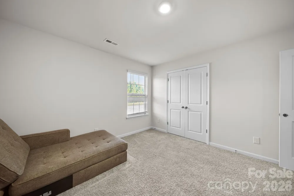 2130 Eastway Drive Dallas, NC 28034