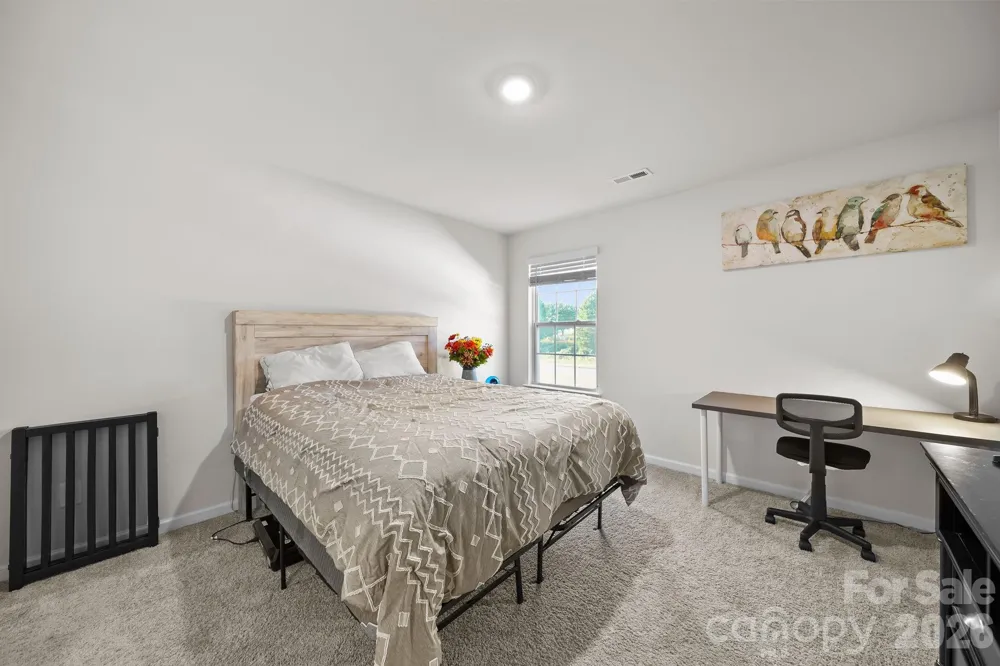 2130 Eastway Drive Dallas, NC 28034
