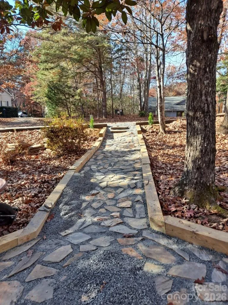 394 Jonathan Lane Lake Lure, NC 28746