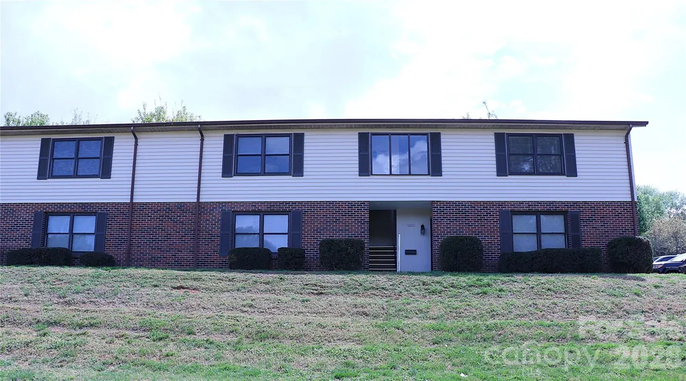 525 SW 12th Street SW #29 Hickory, NC 28602
