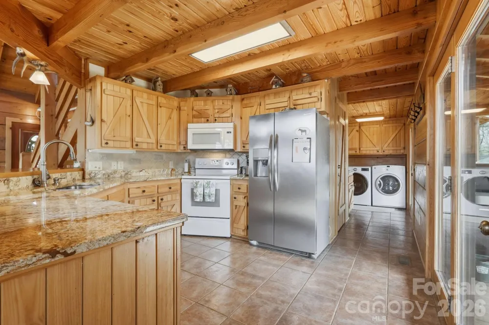 130 Hawkbill Road #+Barn+Apartment Ferguson, NC 28624