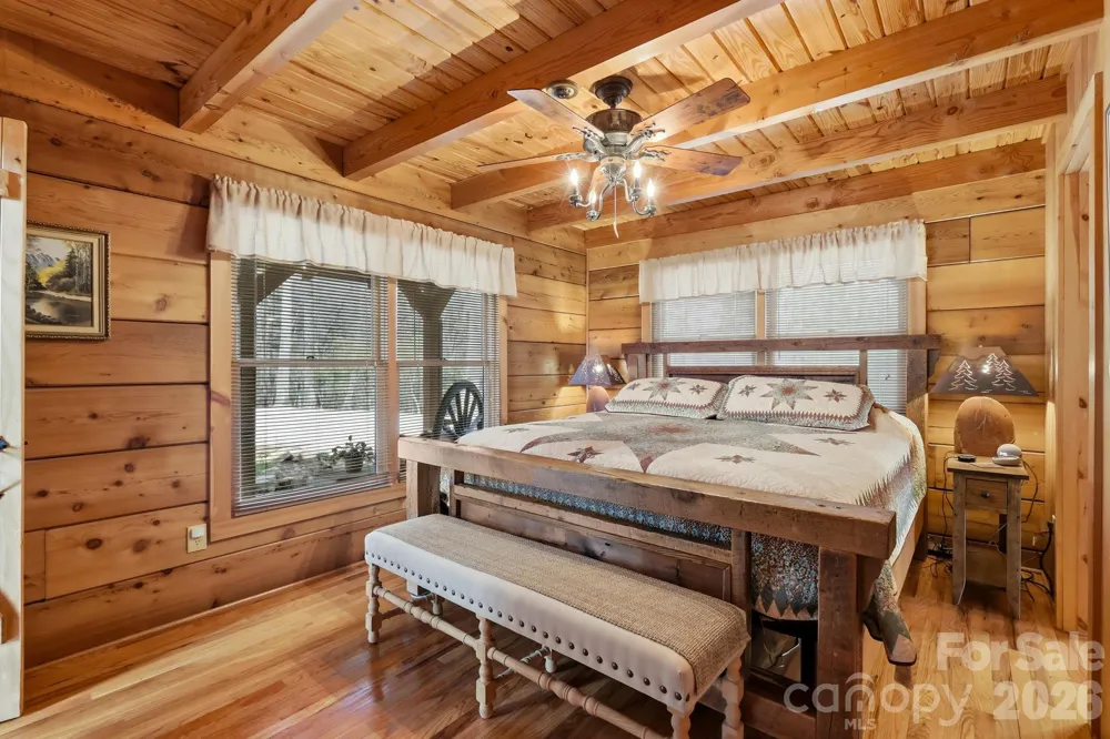 130 Hawkbill Road #+Barn+Apartment Ferguson, NC 28624