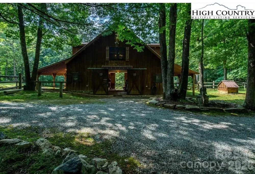 130 Hawkbill Road #+Barn+Apartment Ferguson, NC 28624