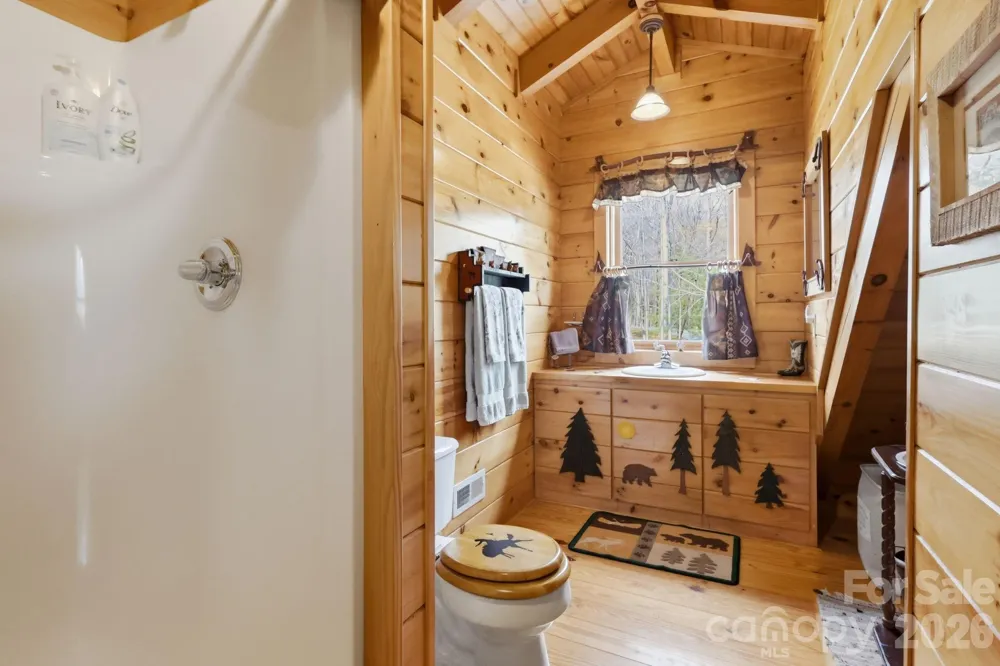 130 Hawkbill Road #+Barn+Apartment Ferguson, NC 28624