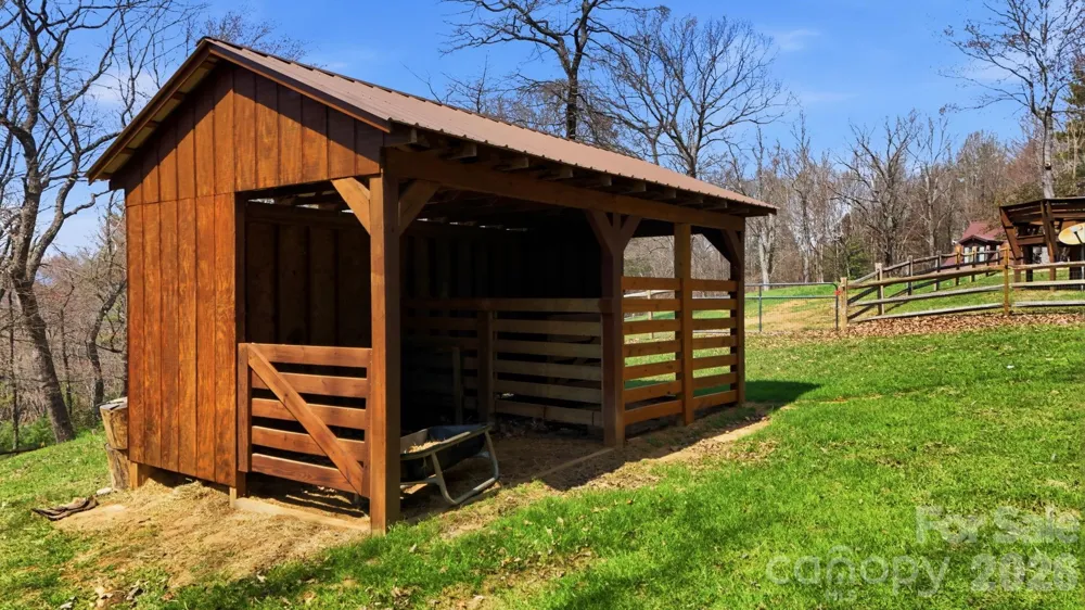 130 Hawkbill Road #+Barn+Apartment Ferguson, NC 28624
