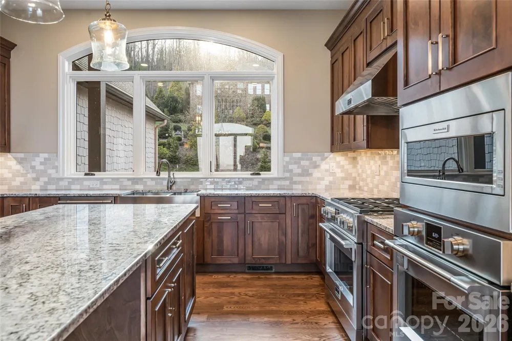527 Falkirk Way Zirconia, NC 28790