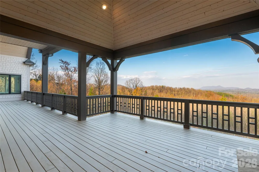 527 Falkirk Way Zirconia, NC 28790