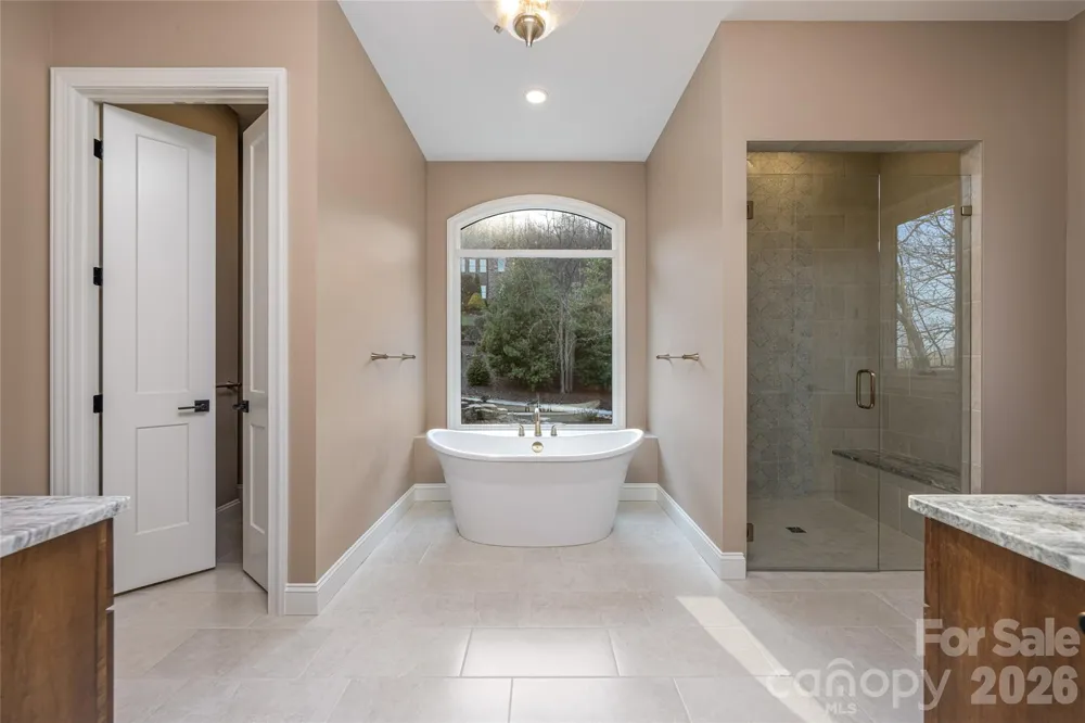 527 Falkirk Way Zirconia, NC 28790