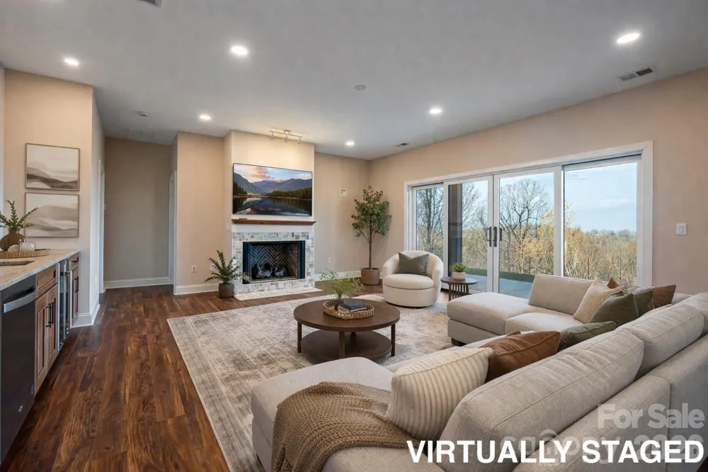 527 Falkirk Way Zirconia, NC 28790