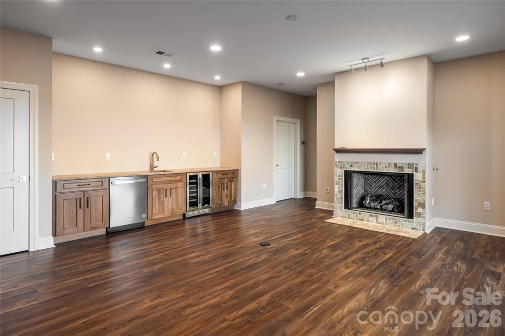 527 Falkirk Way Zirconia, NC 28790