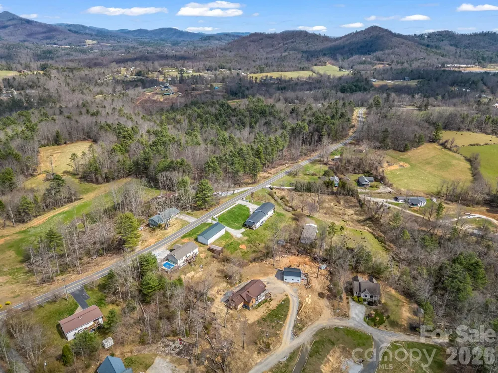 1086 Carters Ridge Road Spruce Pine, NC 28777
