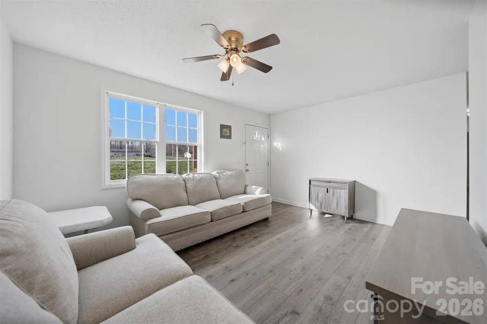 828 Cline Avenue SW Valdese, NC 28690