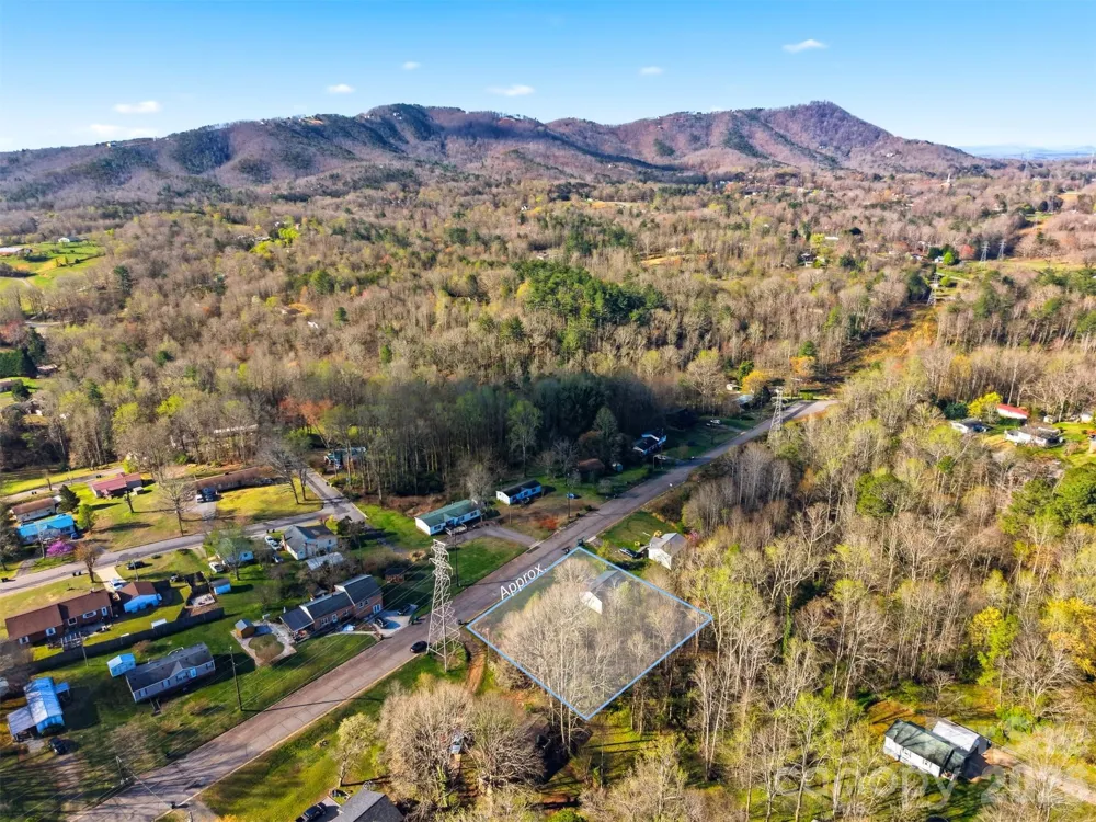 828 Cline Avenue SW Valdese, NC 28690