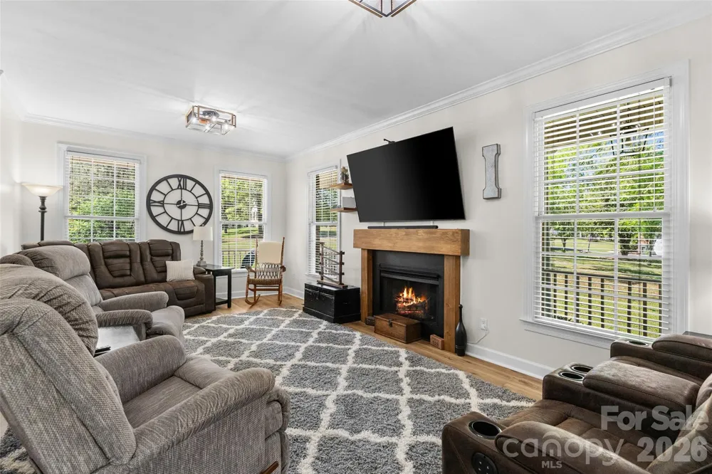 3447 Victorian Hills Drive Richburg, SC 29729