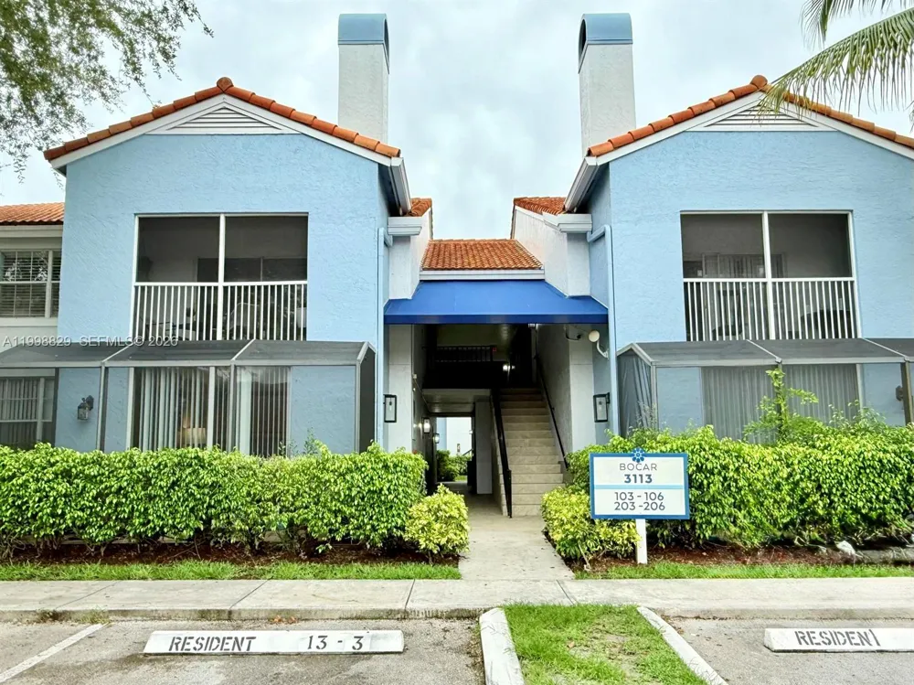 3113 Clint Moore Rd #103 Boca Raton, FL 33496