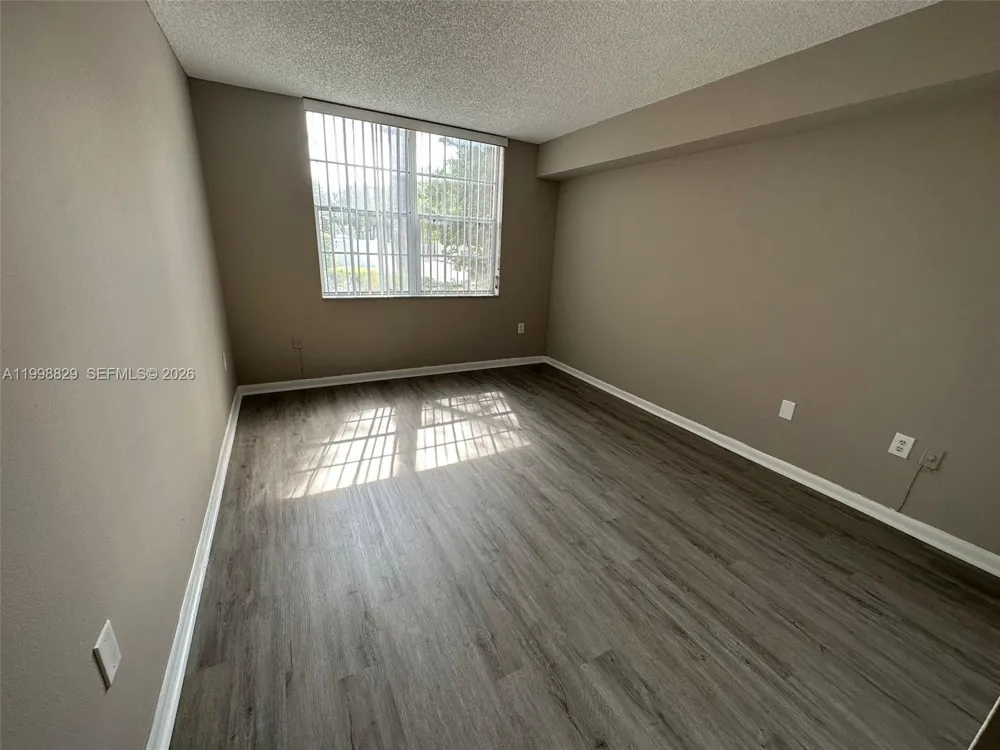 3113 Clint Moore Rd #103 Boca Raton, FL 33496