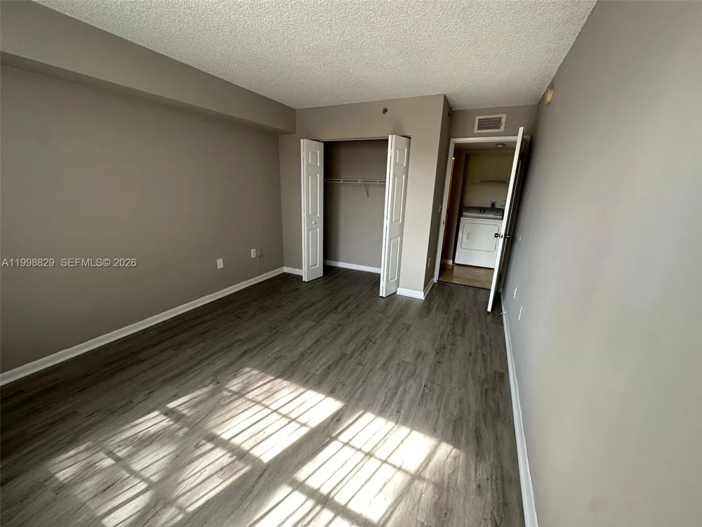 3113 Clint Moore Rd #103 Boca Raton, FL 33496