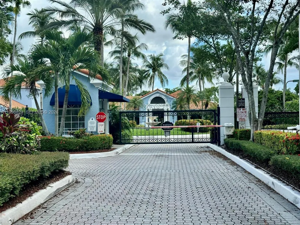 3113 Clint Moore Rd #103 Boca Raton, FL 33496