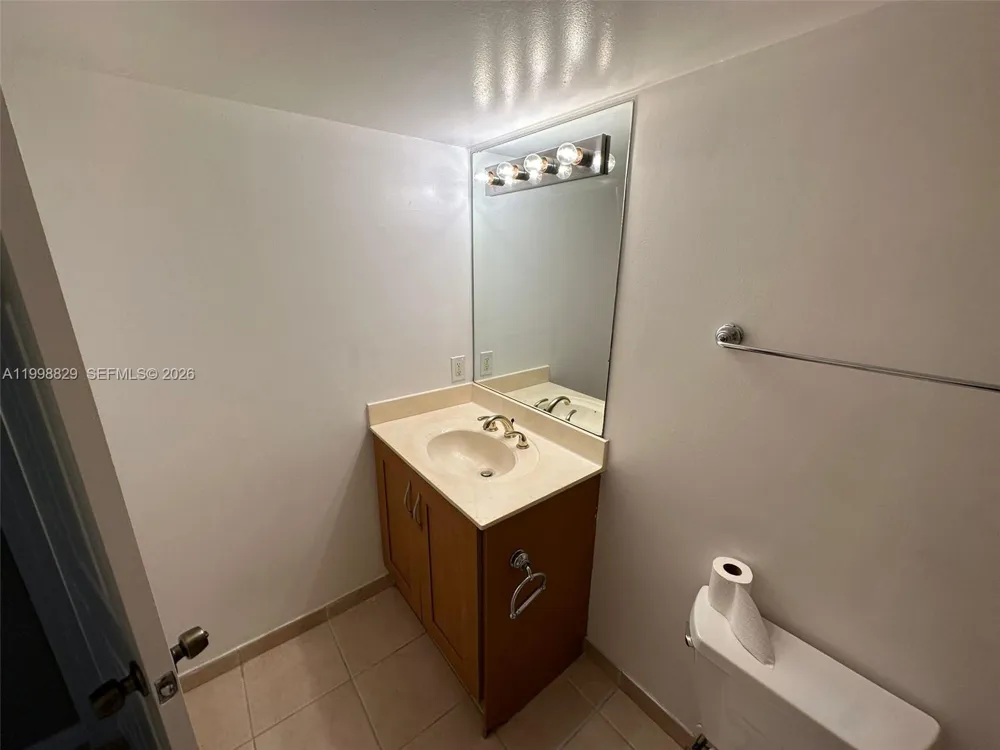 3113 Clint Moore Rd #103 Boca Raton, FL 33496