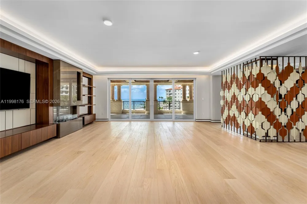 7445 Fisher Island Dr #7445 Miami Beach, FL 33109