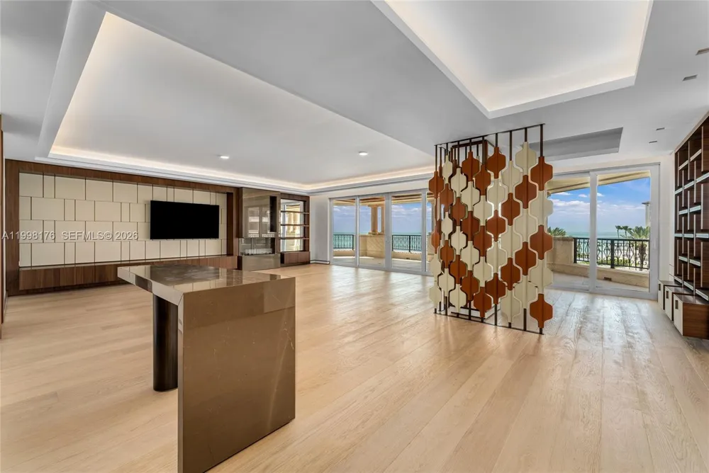 7445 Fisher Island Dr #7445 Miami Beach, FL 33109